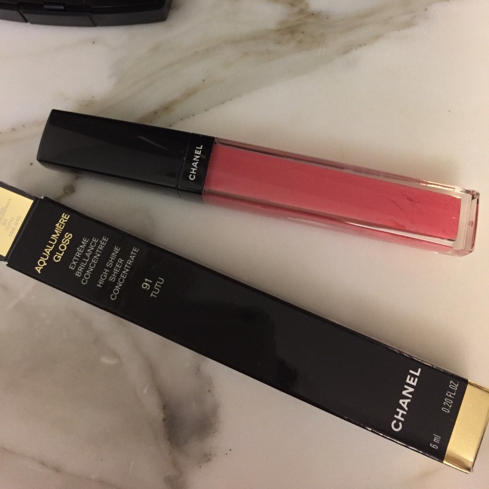 New Chanel gloss